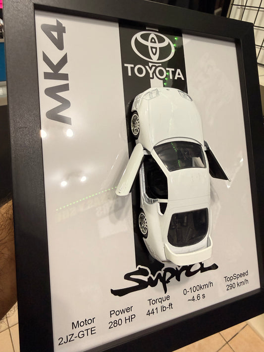 Cuadro con auto a escala Toyota Supra