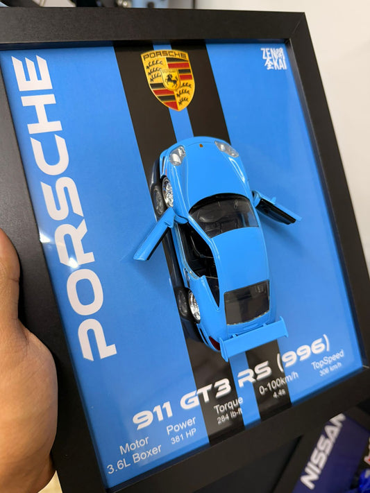 Cuadro con auto a escala Porsche GT3 RS
