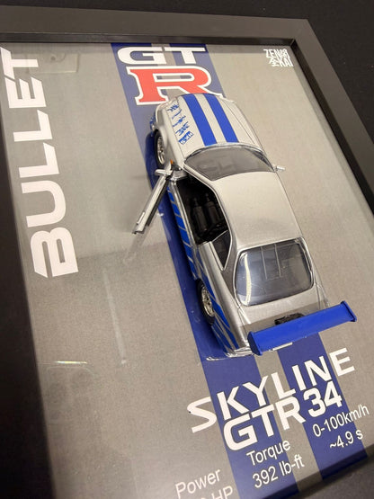 Cuadro con auto a escala Nissan Skyline GTR34